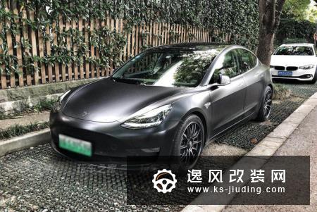 特斯拉Model3改装案例鸣谢车主:感觉还是要20寸轮胎用完