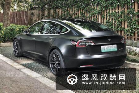 特斯拉Model3改装案例鸣谢车主:感觉还是要20寸轮胎用完