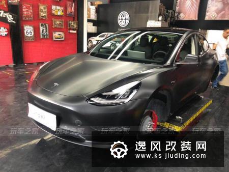 特斯拉Model3改装案例鸣谢车主:感觉还是要20寸轮胎用完