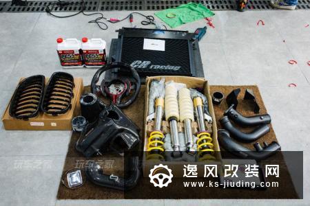 今年8月底提的宝马330GT耀夜-宝石青珊瑚红,提车前就计划好要改装了