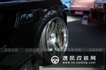 比法拉利还少见，这辆丰田MRS的内饰堪称一绝