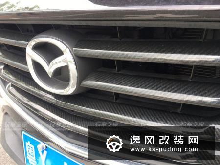 马自达CX-4 2.5L改装19寸轮毂 大量碳纤维装饰