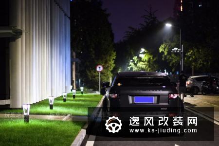 路虎极光双门版改装哈曼宽体包围 黑武士深夜大片