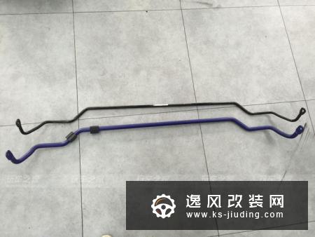 宝马1系改装鸣谢车主说原厂m双边单出排气