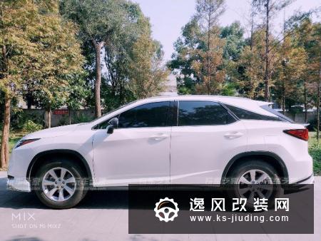 雷克萨斯RX200T改装案例 蒙娜丽莎前包围/TRD后包围