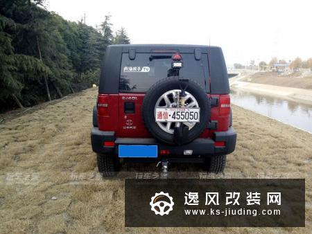 北京BJ40越野改装案例 12000磅绞盘装车