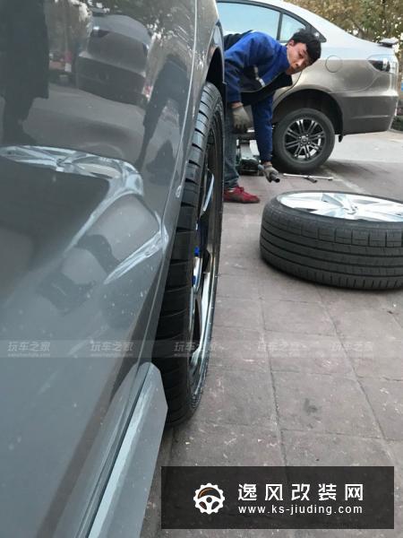 2017款奥迪RS3改装升级 19寸TE37轮毂装车