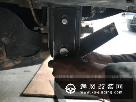 斯巴鲁森林人改装竞技前后杠 提高接近角/底盘升高