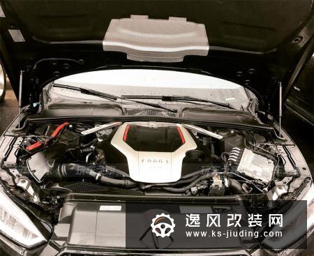 西装暴徒 奥迪S5四门版低趴改装案例