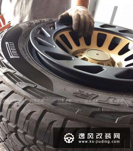 北京BJ40 2.3T改装17寸黑犀牛轮毂 倍耐力蝎子轮胎