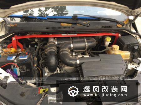 五菱宏光S1拿来当跑车开 改装TE37轮毂/平衡杆