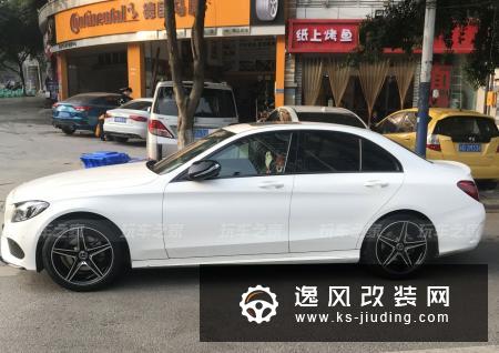 提车时4S店就送无钥匙进入和电尾门,我如果不是为了装6活塞卡钳,真的不想换这套轮毂