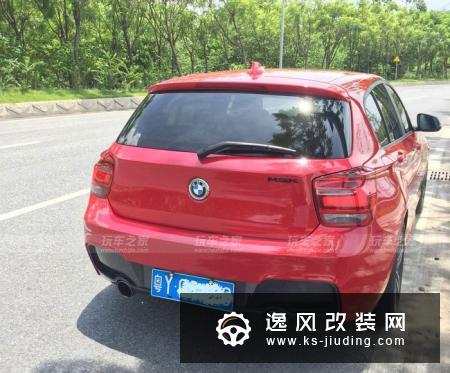 宝马1系改装鸣谢车主说原厂m双边单出排气