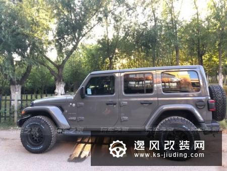 车友历时一年喜提加规牧马人撒哈拉 改装之后更显精神