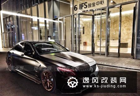 提车时4S店就送无钥匙进入和电尾门,我如果不是为了装6活塞卡钳,真的不想换这套轮毂
