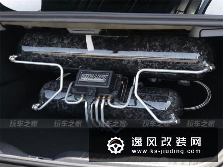鲤鱼跳龙门 有着200%回头率的奔驰C63S Coupe改装案例