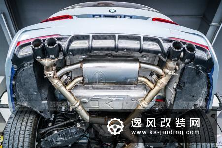 宝马3系水泥灰改装大片 小姨子清凉上阵当车模