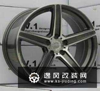 观致3都市SUV改装18寸轮毂 倍耐力235轮胎
