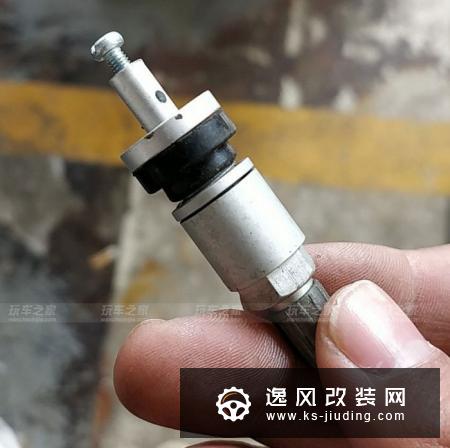 车主三个月买了两辆君威？新君威GS改装20寸GSi轮毂更帅气