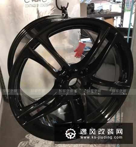 买了跑车怎么能不浪？奥迪R8改装后撩妹更简单