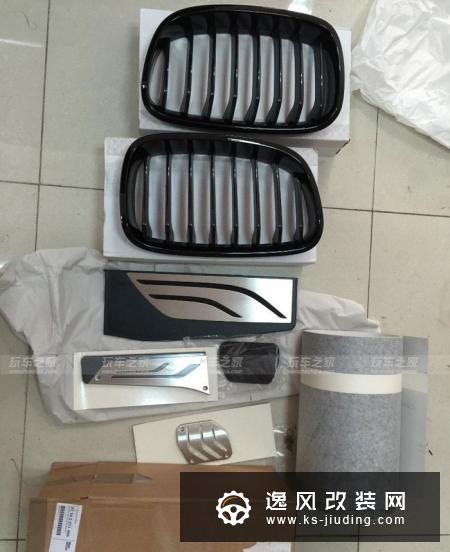 宝马1系改装鸣谢车主说原厂m双边单出排气