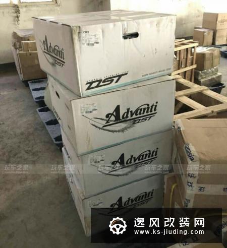 奔驰C180L改装AMG包围 19寸轮毂装车