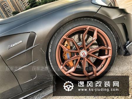提车时4S店就送无钥匙进入和电尾门,我如果不是为了装6活塞卡钳,真的不想换这套轮毂