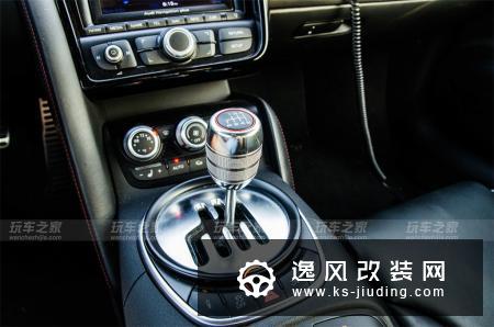 买了跑车怎么能不浪？奥迪R8改装后撩妹更简单
