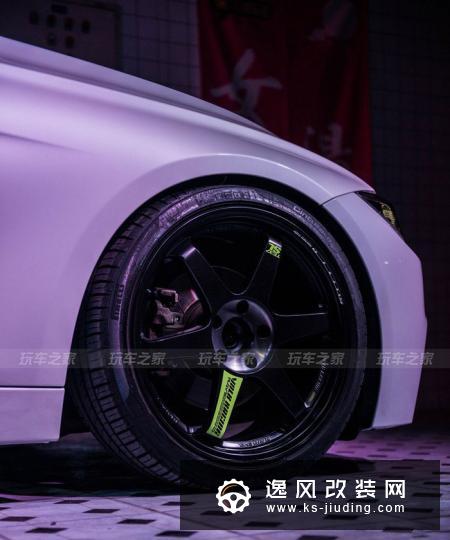 宝马3系改装纪念帖 绞牙姿态更显运动气息