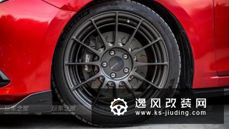 昂克赛拉2.0L两厢版改装案例  走心的改装更耐看