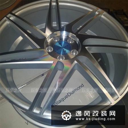新蒙迪欧改装气动案例 20寸轮毂加持回头率更高