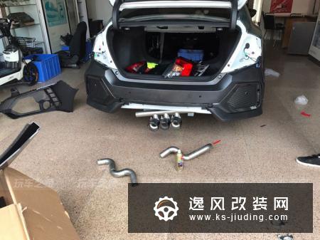 中了改装的毒？车友买了辆新思域来改装才能解毒