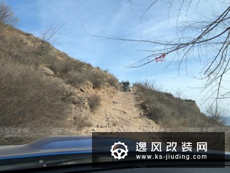 中国首台森林人SE 2.5寸升高改装作业 附越野试车报告