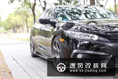 2017年6月份订的车,这台黑色前后等了3个月,因为自己本身就很喜欢黑色