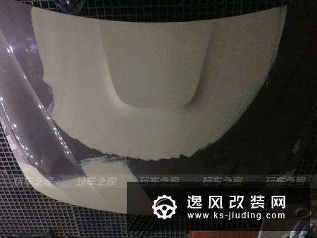 DIY发动机盖起初想的自己做一个试试,害怕自己搞不好,就500元收了原厂有碰