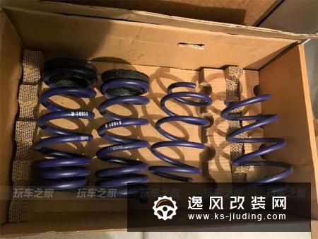 美式肌肉跑车玩低趴 福特Mustang改装后更帅了