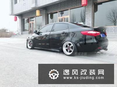 用自己心爱的起亚K2改装车做婚车，不是最豪华却最特别