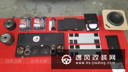 兰德酷路泽中东版改装案例 越野性能与音响升级