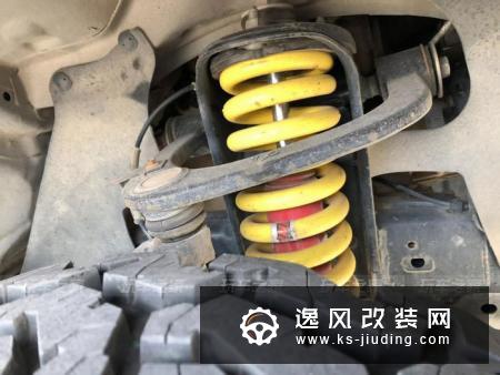 16年初我选择了一亮五十铃2.6汽油四驱皮卡,就是庆铃皮卡
