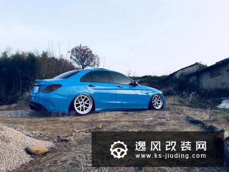 游走在浪与骚之间的奔驰C200 手工宽体与低趴倾角的美