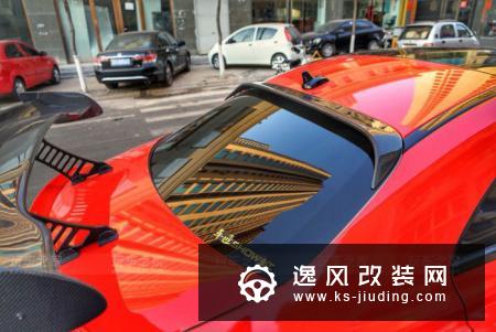 奔驰AMG CLA45改装案例 全车法拉利红的碳纤维毒物