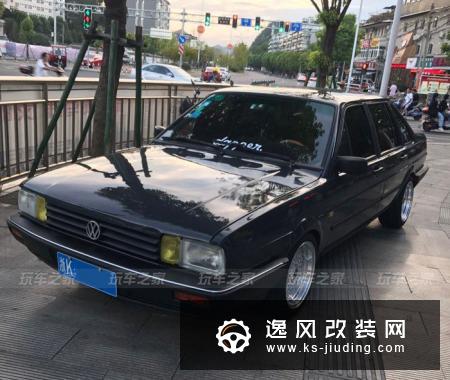 90后大学生从摆地摊到入手奥迪A6，花自己的钱改装车子