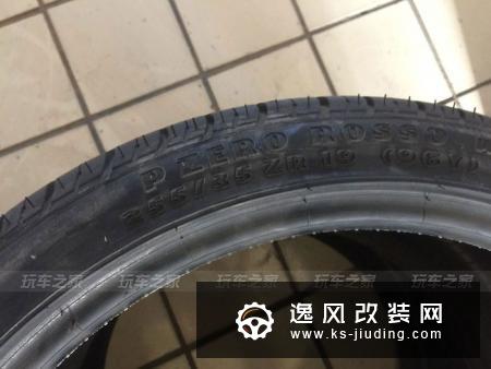 DIY发动机盖起初想的自己做一个试试,害怕自己搞不好,就500元收了原厂有碰