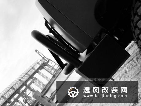 这才是硬派越野SUV，北汽勇士三门六座版改装案例