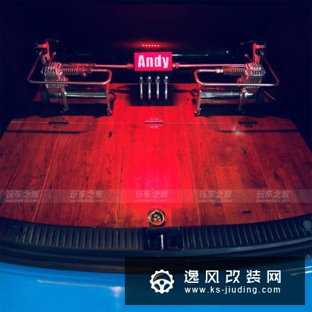 游走在浪与骚之间的奔驰C200 手工宽体与低趴倾角的美
