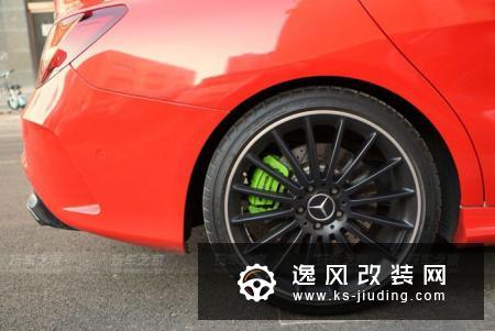 奔驰AMG CLA45改装案例 全车法拉利红的碳纤维毒物