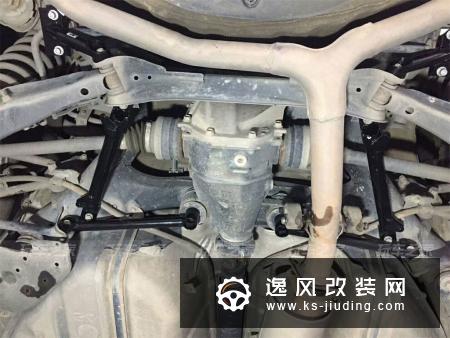 锐志:2.5LV6后轮驱动!当时越是了解下去越是毒!