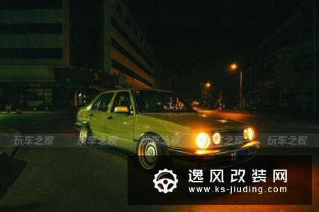 车子被撞了也不沮丧，山东女车主用经典捷达传递改装正能量