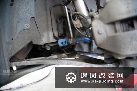 玩老车不容易，美国提宝马E46 M3赛道化改装总结