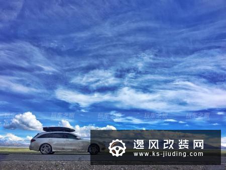 奔驰C级旅行版变身黑武士，改装低趴倾角更迷人